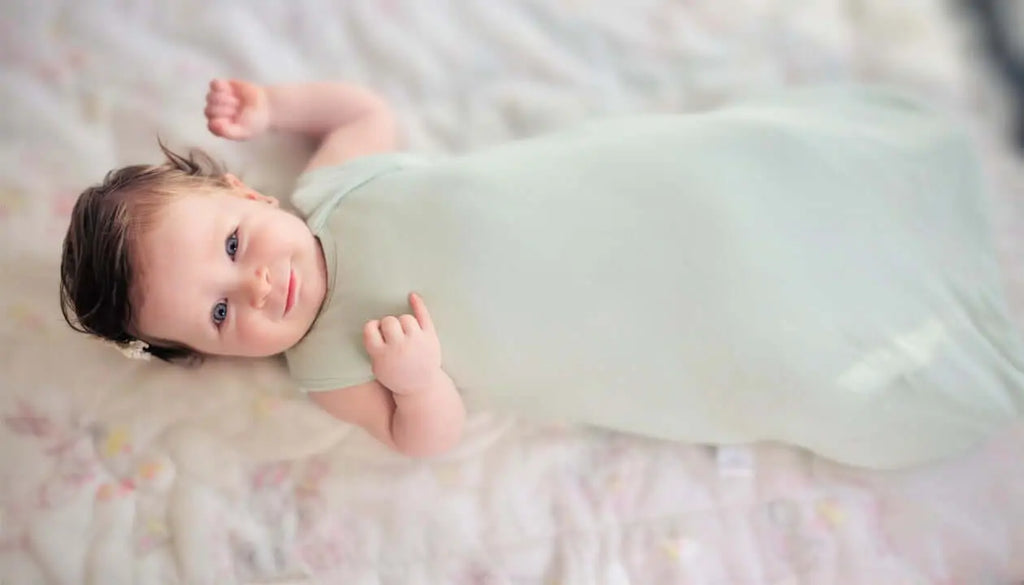 Dreamy Bamboo Sleeping Bag- Green TOG 1.5 Abrilbyclaudia